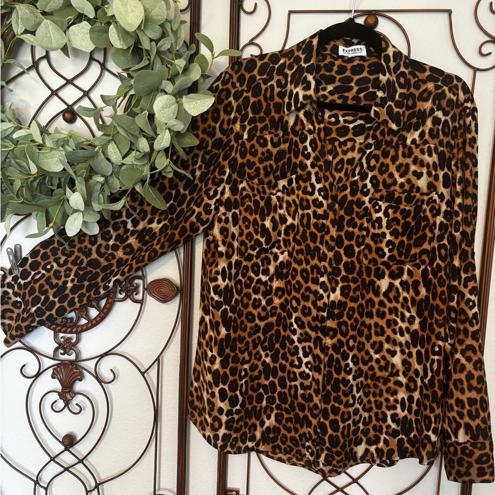 Express Portofino Top Leopard Print